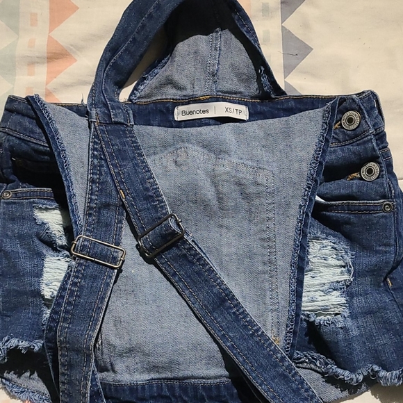 Overall Jean Shorts - Picture 3 of 3